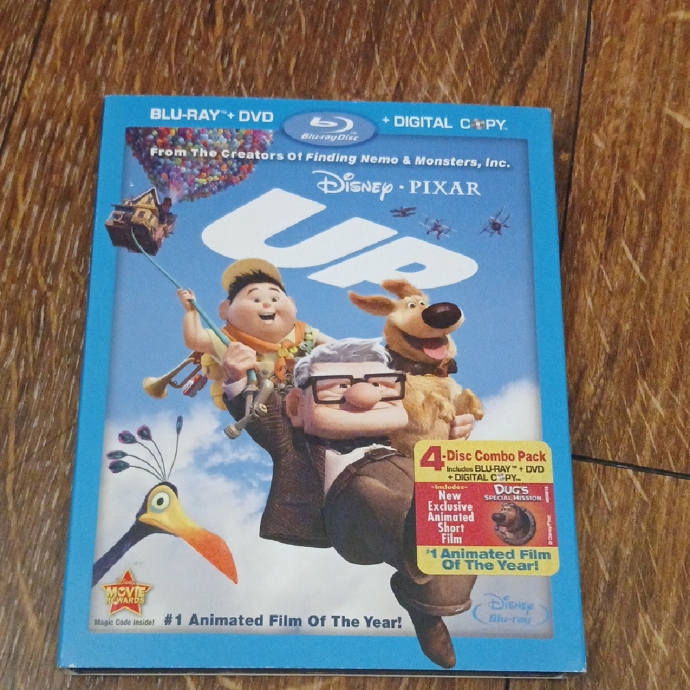 Disney Pixar Up Blu-ray DVD Combo